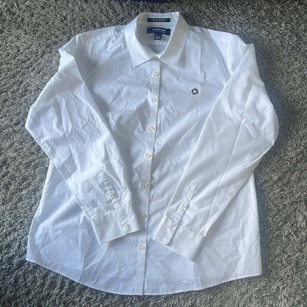LANDS’ END CHASE BANK UNIFORM TOP